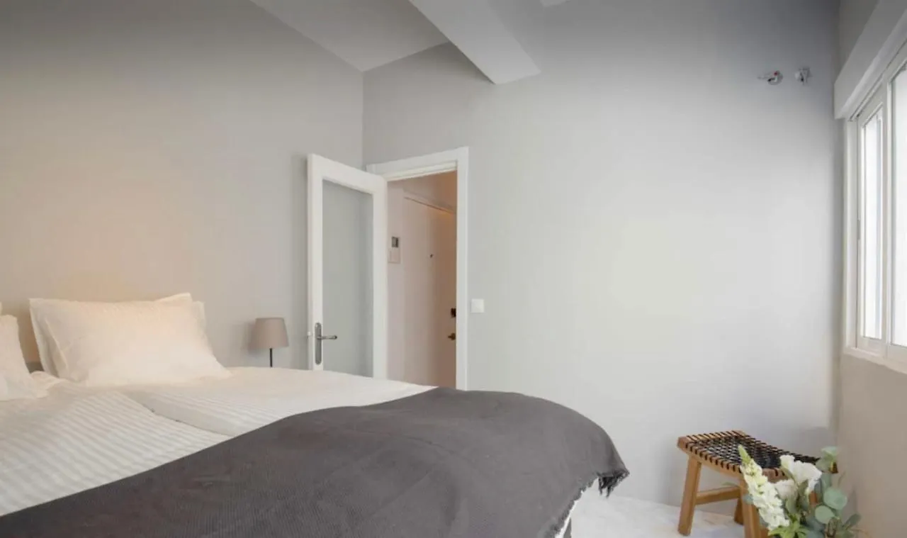 Pedregalejo Beach & City Premium 8Pax Malaga 0*,  Spain